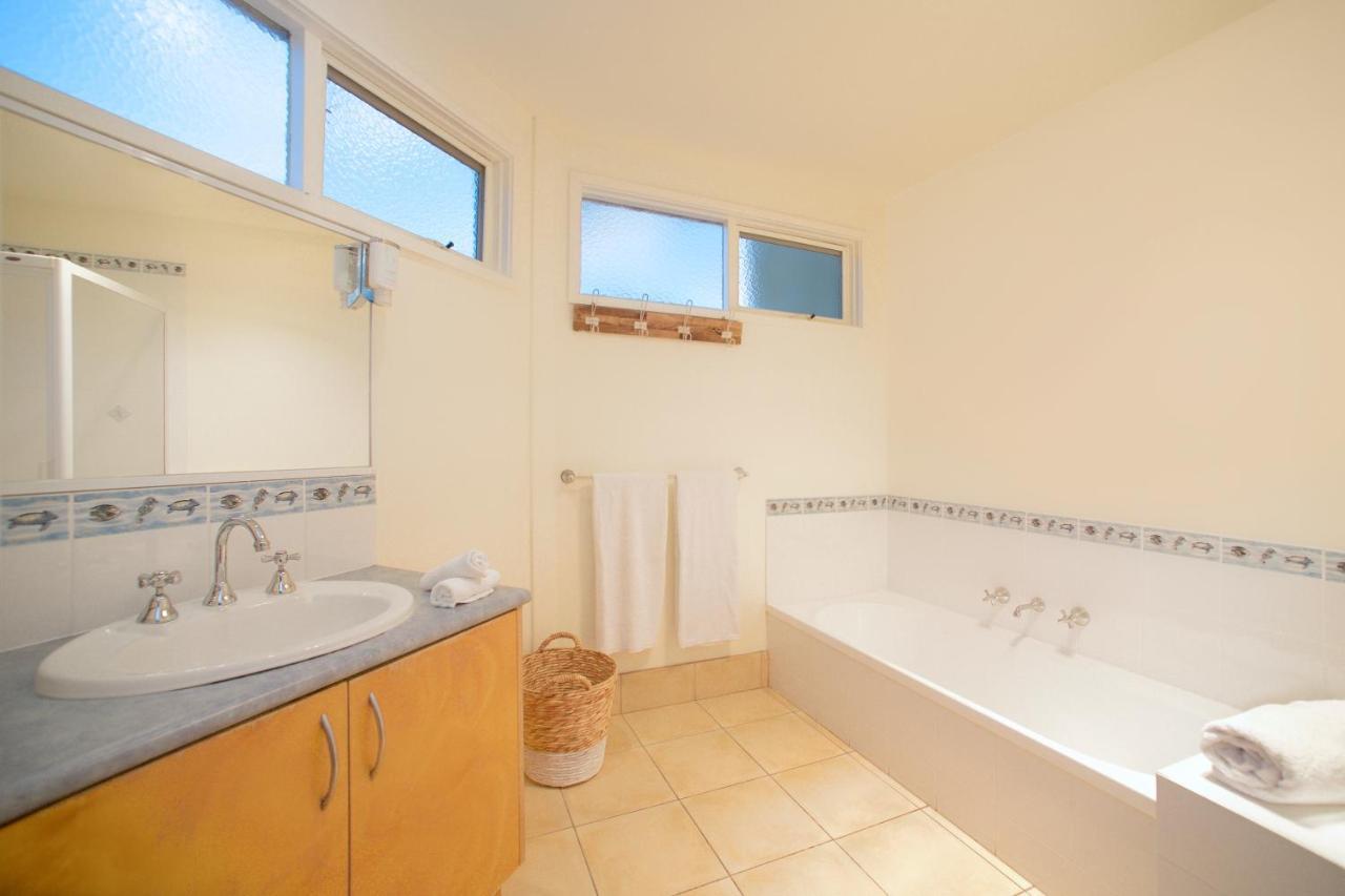 Boathouse Resort Studios And Suites Blairgowrie Extérieur photo