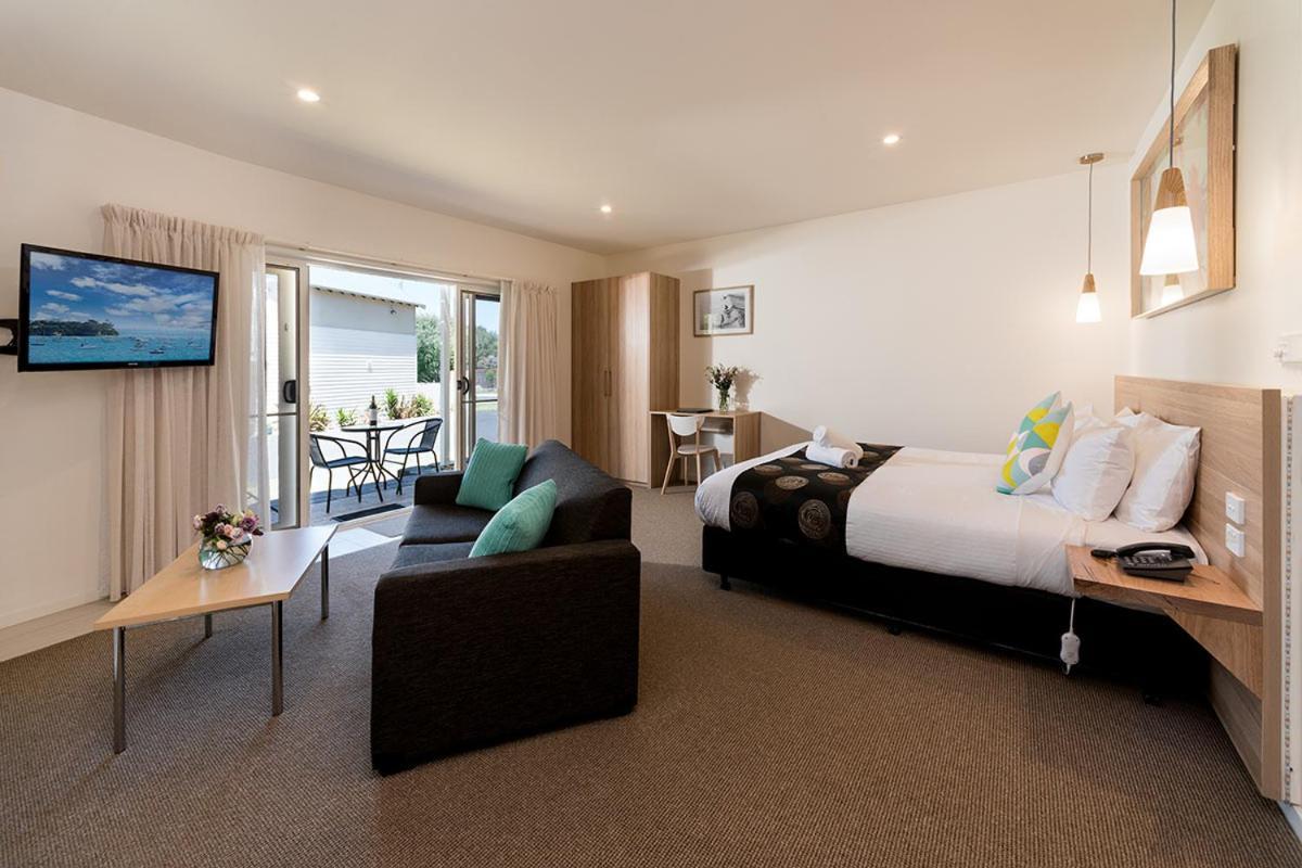 Boathouse Resort Studios And Suites Blairgowrie Extérieur photo