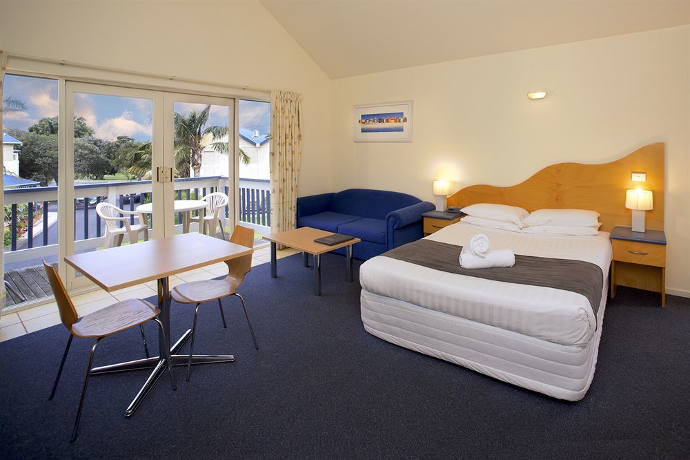 Boathouse Resort Studios And Suites Blairgowrie Extérieur photo